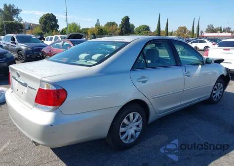 2005 Toyota Camry Le из США, поврежденный, VIN 4T1BE32KX5U972775